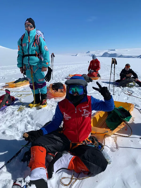 NIKIBRAH family member 16